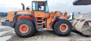 Kĺbový nakladač DOOSAN DL 400 - 2