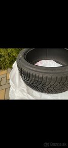 255/40 R19 zimné - 2