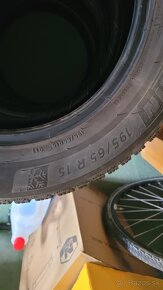 Michelin Zimné Pneu 4x Kus 195/65 R15 rok 19 - 2