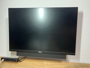 Predam Dell U2415 1920x1200 + soundbar + vesa drziak - 2