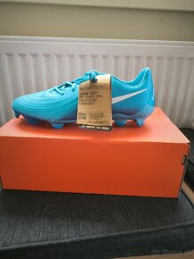 Kopačky Nike Phantom GX ll Academy FG/MG - 2