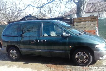 Chrysler  Voyager GS 2,5 - 2