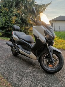 Yamaha Xmax 125 - 2