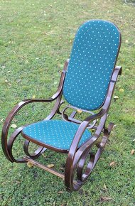 Houpací křesko THONET krásné zelené nepoškozoné. - 2