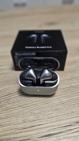 Samsung Galaxy Buds 3 Pro Sivé - 2