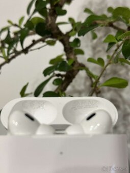 AirPods 2 Pro - 2