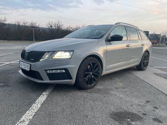 Škoda Octavia RS - 2