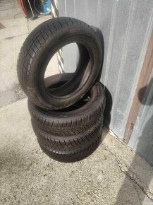 Predám 4ks zimné pneu.165/65R14 Barum dezen 7,3mm - 2