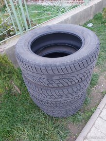 Predam pneumatiky 215/60r16 - 2