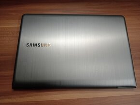 predám notebook SAMSUNG NP540U3C , WINDOWS 7 - 2