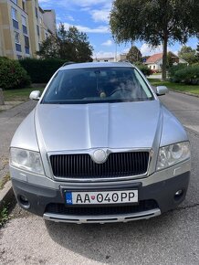 Škoda octavia Scout 4x4 rv:2008 103 kW - 2