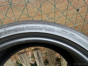 235/40 R18 95V XL zimné DUNLOP - 2