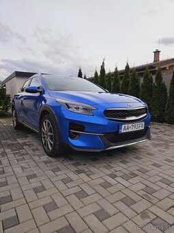 Kia XCeed 1.5 T-GDi Gold 118kw, benzín, Led , JBL, - 2