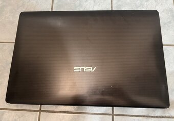 Asus X73B - 17,3" - možnosť 2 x HDD - AMD - 4GB RAM - 500GB - 2