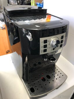 DELONGHI ECAM magnifica s ročnou zárukou - 2