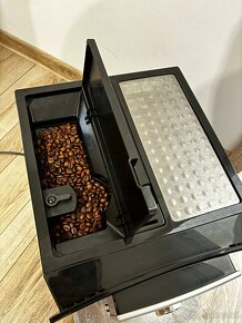 Automatický kávovar DeLonghi PERFECTA - 2