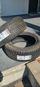 225/55r17 - 2