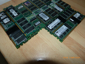 ddr1 ram a ddr2 ram za 5e kus - 2