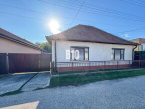 5 izbový rodinný dom Zbehy - garáž - pozemok 613 m2 - pôvodn - 2