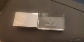 Usb 32GB Renault - 2