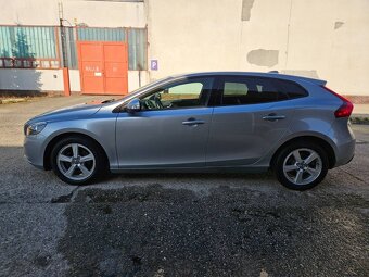 Volvo V40 D2 - 2