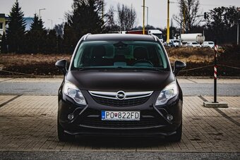 Opel Zafira Tourer 2.0 CDTi ECOTEC 165k Cosmo - 2