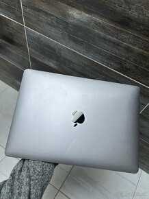 MacBook Air 2018 Retina 13-inch - 2