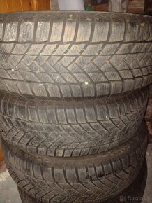 215/65 R17 99V zimné - 2