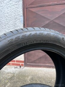 Letné pneumatiky 255/45 R19 - 2