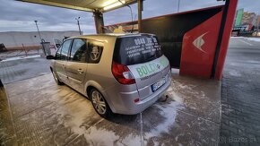 Renault scenic 1.5 DCI 78 kw - 2