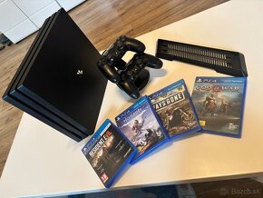 Playstation 4 Pro - 2