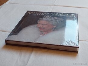 Jubilejný album kráľovnej Alžbety II. - 2