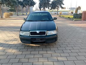 Škoda Octavia - 2