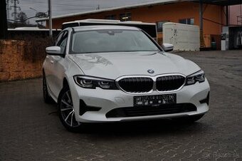 BMW Rad 3 330e Premium PHEV A/T - 2