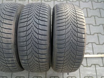 Zimne pneu. Nexen 205/50 r17 - 2