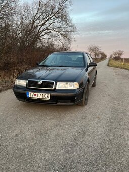 Škoda Octavia - 2