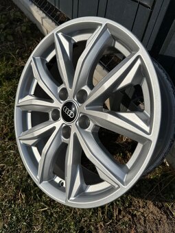 Audi elektróny 5x112 R17 - 2