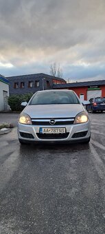 Opel astra h - 2