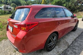 Toyota Auris Hybrid TS 1.8 CVT - 2