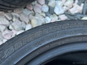 215/40 R17 - 2