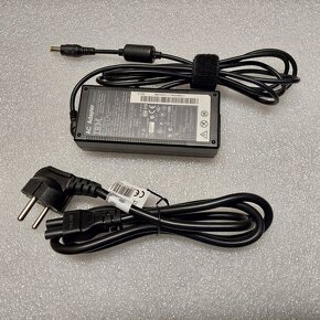 AC adapter 72W pre notebook,16V, 4,5A  5,5mmx2,5mm - 2