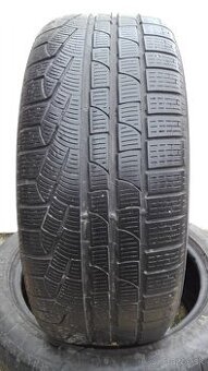 Predám 2 jazdené zimné pneumatiky Pitelli Sotoozero 245/45 R - 2