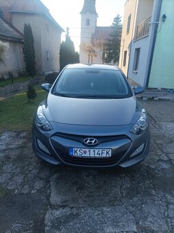 Predam Hyundai i30 - 2