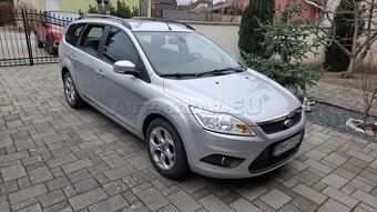 Ford Focus Combi 1.6 16V Duratec Ambiente - 2