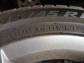 Predám zimné pneumatiky 245/45r19 - 2