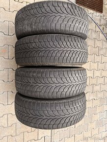 235/60R18 Bridgestone zimne - 2