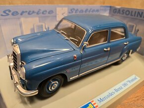 Mercedes Benz 180 Ponton 1:18 Revell - 2