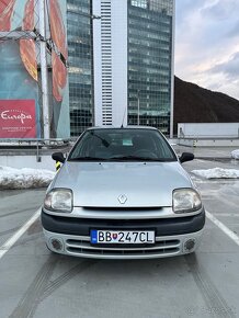 Renault Clio - 2