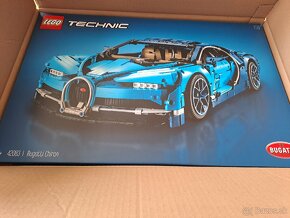 LEGO® Technic 42083 Bugatti Chiron - 2