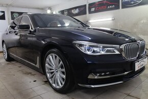 BMW Rad 7 730d xDrive A/T - 2